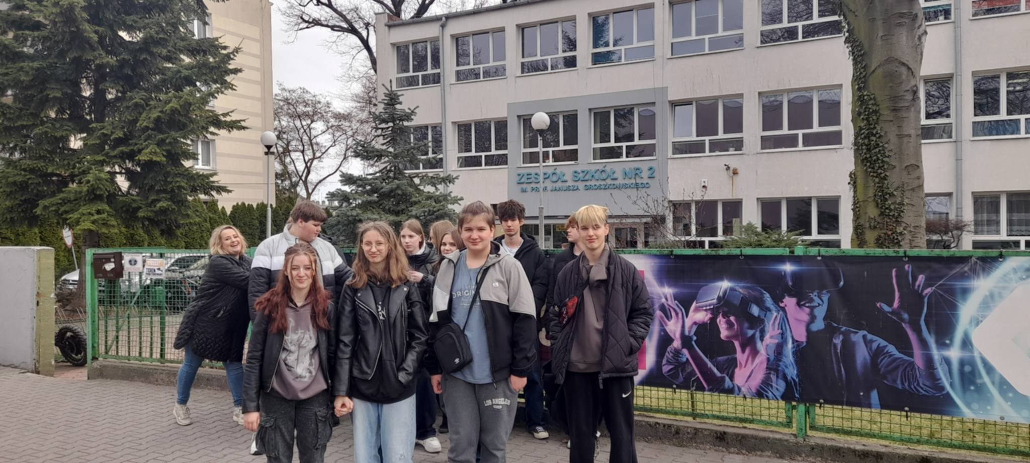 Uczniowie klasy 8a i 8b